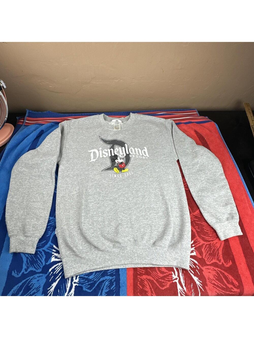 Disney Parks Women's Pullover Sweatshirt Sz Small Mickey Mouse Gray Long Sleeve